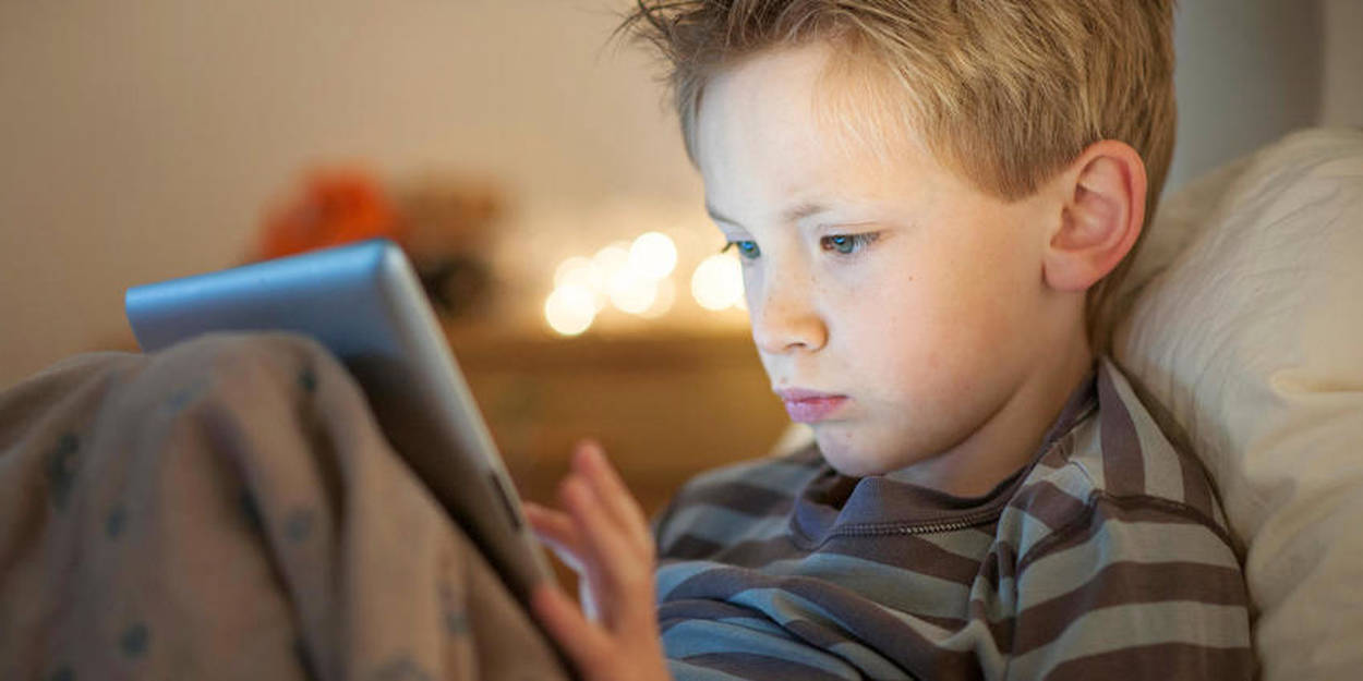 Exagère-t-on les risques des écrans sur les enfants ? - Apprendre, réviser,  mémoriser
