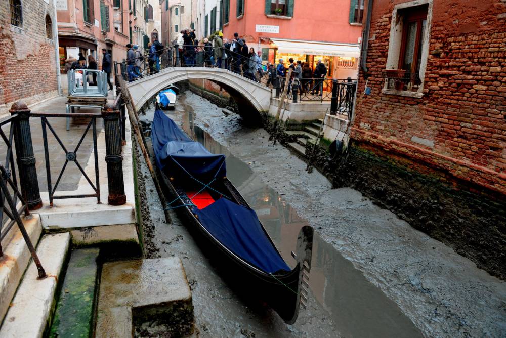 Les canaux à sec à Venise ©  MARCO SABADIN / AFP