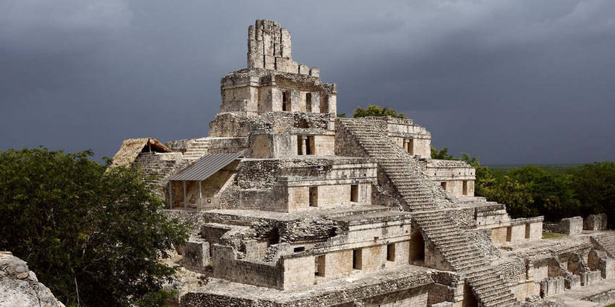 temple maya photo