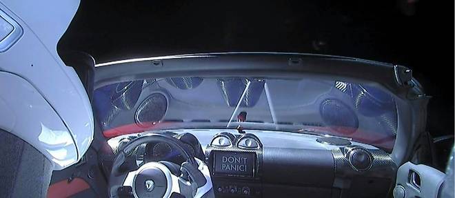 Tesla Roadster envoye dans l'espace