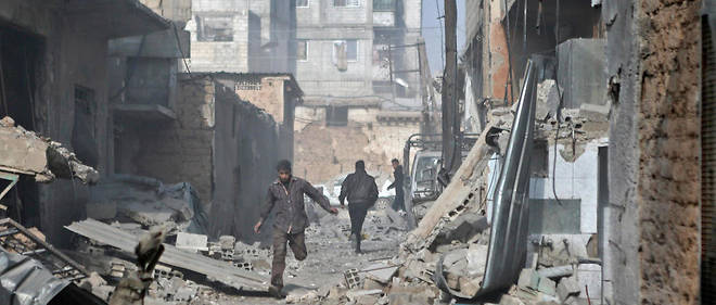 La r&#233;gion de la Ghouta orientale a &#233;t&#233; pilonn&#233;e par des bombardements de l'arm&#233;e syrienne.