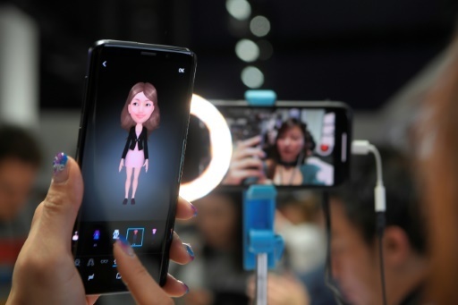 Samsung en star en lever de rideau du Congres du Mobile