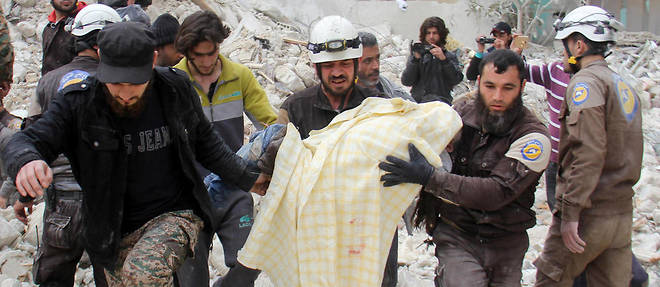 De qui la population civile de la Ghouta est-elle victime ? Des bombes du r&#233;gime ou des groupuscules islamistes ultra-violents qui les retiennent en otage, demande Caroline Galact&#233;ros.