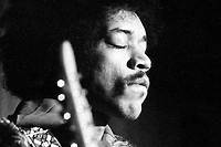 Les derniers tr&eacute;sors de Hendrix dans un troisi&egrave;me album posthume