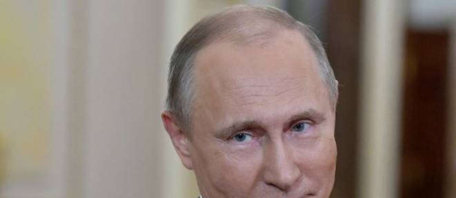 Poutine assure qu'il ne changera pas la Constitution pour s'accrocher au pouvoir