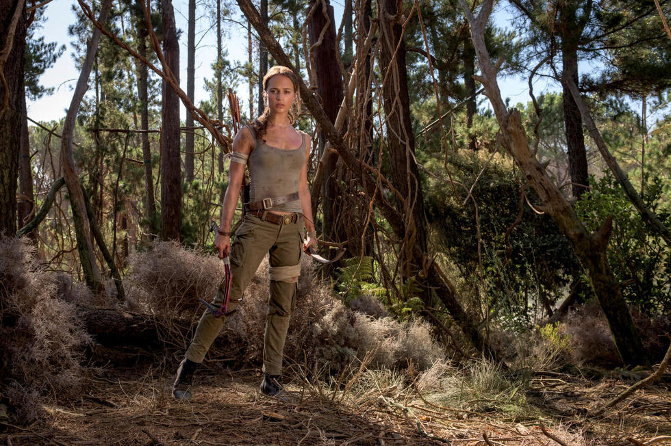 2 Tomb Raider, 2 visions hollywoodiennes de la femme