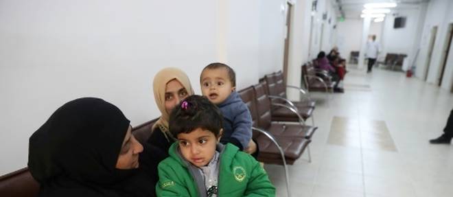 En Turquie, des medecins syriens au service de leurs compatriotes refugies