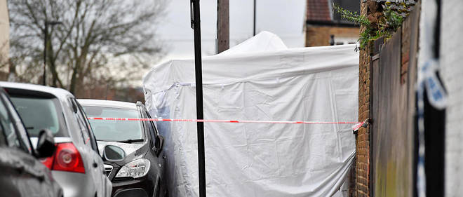 Une jeune fille de 17 ans est morte touch&#233;e par plusieurs balles &#224; Tottenham, un quartier populaire proche de Walthamstow
