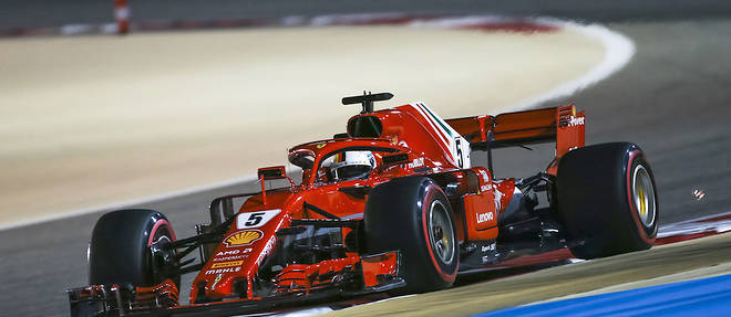 Sebastian Vettel (Ferrari) s&#8217;impose pour la 4e fois de sa carri&#232;re &#224; Bahre&#239;n, la 49e victoire de sa carri&#232;re. Il domine largement le championnat apr&#232;s sa victoire lors de la manche inaugurale, en Australie.&#160;