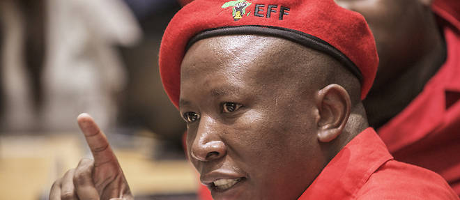 Julius Malema, leader du parti d'opposition Economic Freedom Fighters (EFF), est pour une redistribution des terres occup&#233;es par nombre de fermiers blancs aux Noirs. Ici, au Cap, le 15 f&#233;vreir 2018 lors d'une conf&#233;rence de presse.