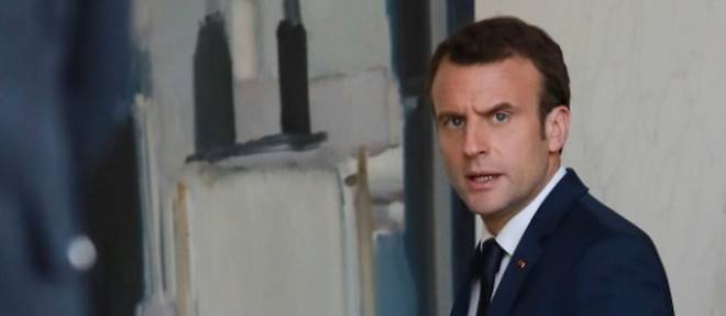 Popularite: Macron et Philippe en hausse de 2 points en avril