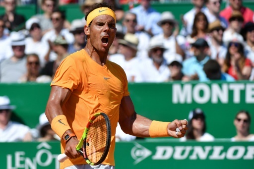 L'Espagnol Rafael Nadal a remporté face au Japonais Kei Nishikori le tournoi de Monte-Carlo, le 22 avril 2018  © Yann COATSALIOU AFP