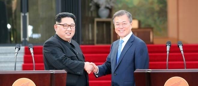 Les deux Corees s'engagent pour la denuclearisation lors d'un sommet historique