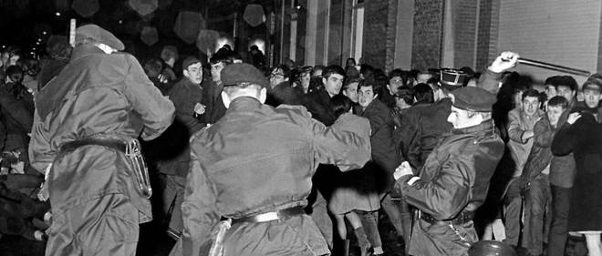 Affrontements entre policiers et &#233;tudiants flamands r&#233;clamant la lib&#233;ration de Paul Goosens, le 18 janvier 1968 &#224; Louvain.&#160;&#160;