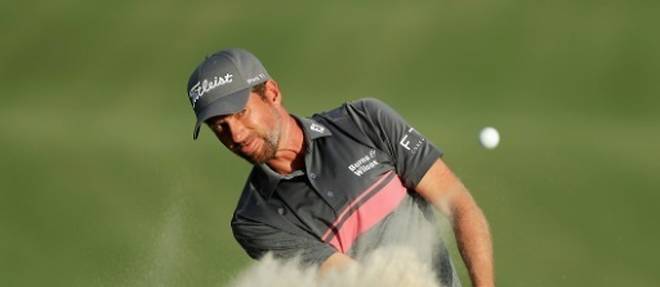 Golf: Simpson sur sa planete, Woods survolte au Players Championship