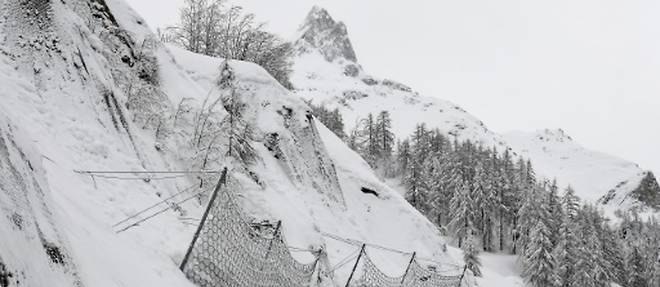 Alpes: le corps d'un randonneur mort dans une avalanche en mars retrouve
