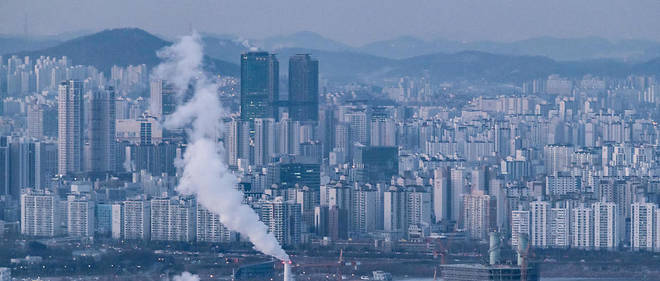 Vue de Seoul, la capitale de la Coree du Sud. Le pays est le troisieme du monde en nombre de climatiseurs par habitant.