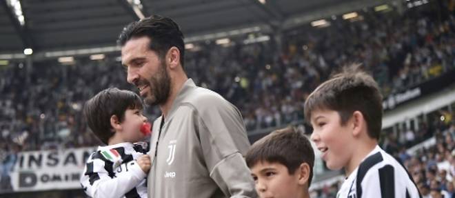 Italie: sobres adieux a la Juventus et long tour d'honneur pour Buffon