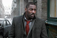 Idris Elba revisite le bossu de Notre-Dame pour Netflix