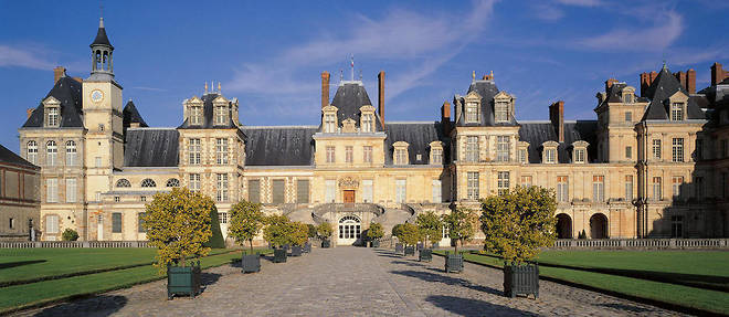 &#160;
L'&#233;tablissement public de Fontainebleau a lanc&#233; un appel aux dons pour faire r&#233;nover son escalier en fer-&#224;-cheval.
&#160;