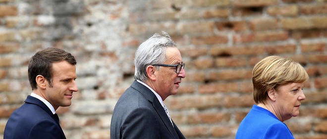 Jean-Claude Juncker a &#233;labor&#233; des propositions de r&#233;forme de la zone euro en puisant dans les propositions fran&#231;aises et allemandes.