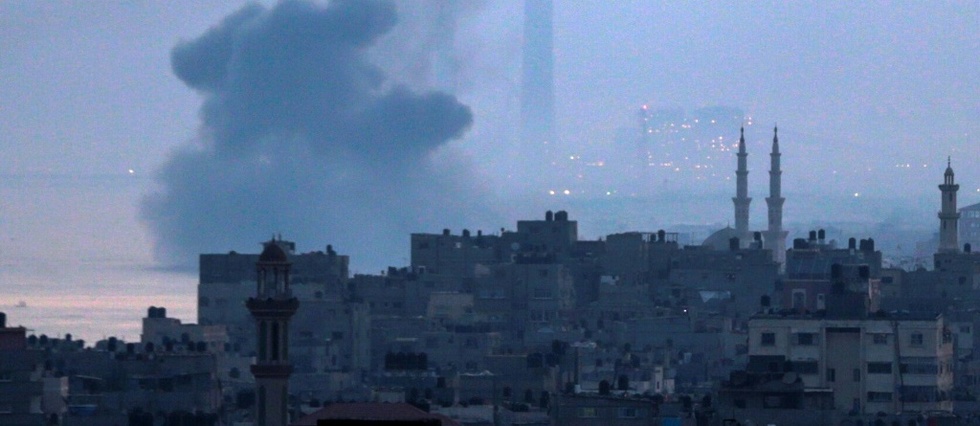 Tirs de roquettes sur Israel et frappes israeliennes sur Gaza