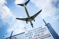  Alors que le climat semble s’apaiser sur la ZAD, l’avenir de l’aéroport de Nantes-Atlantique  est suspendu aux annonces de l’État.  ©Jean Claude Moschetti/REA