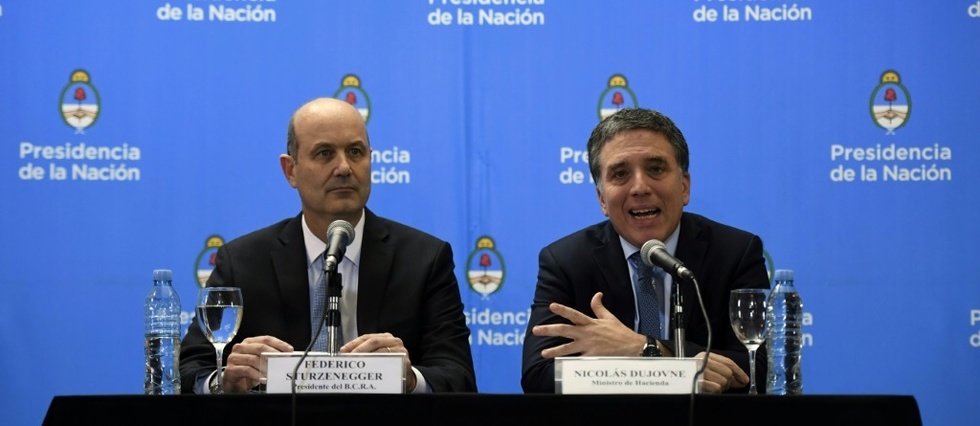 L'Argentine obtient l'aide du FMI en echange d'une cure d'austerite