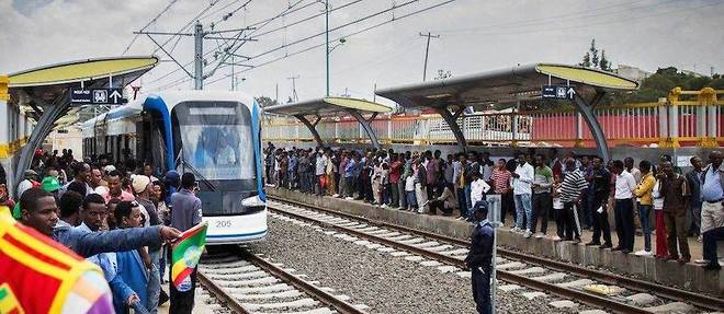 Le nouveau tramway construit par une entreprise chinoise le 20 septembre 2015 &#224; Addis Abada, en &#201;thiopie.&#160;