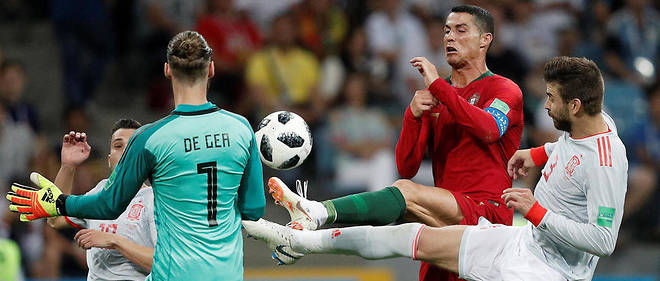 Coupe Du Monde 2018 Ronaldo Et La Roja Font Le Spectacle