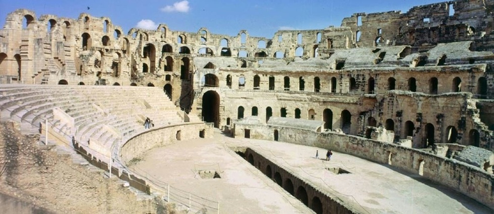 amphitheâtre romain