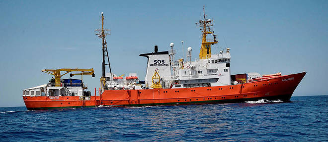 Le navire "Aquarius" transportait 630 migrants et a accost&#233; &#224; Valence.