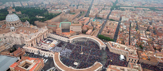 La place Saint-Pierre de Rome, au Vatican.&#160;