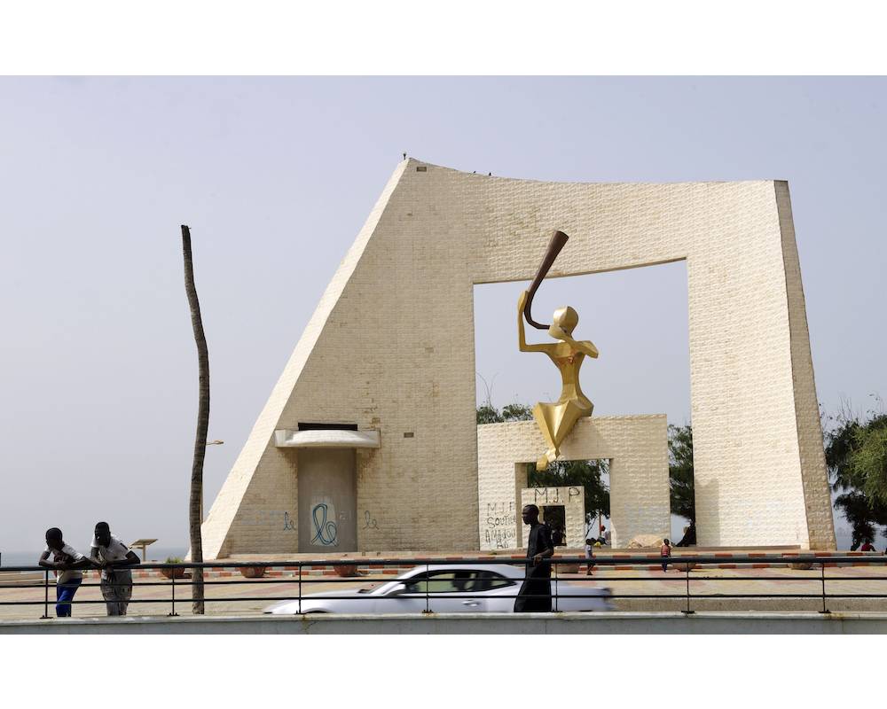 La Porte du 3e Millénaire à Dakar : tout un symbole pour l'Afrique. ©  SEYLLOU / AFP