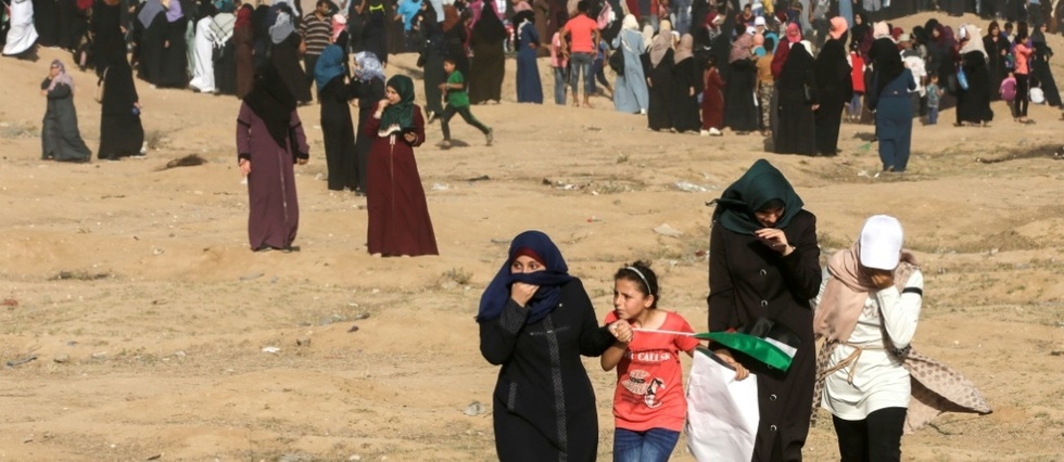 Gaza: des milliers de femmes manifestent pres de la frontiere israelienne