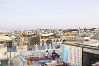  Vue de Tunis à partir du Panorama Café dans la médina. 