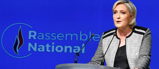 Marine Le Pen, lors du congres du parti, le 1er juin 2018.