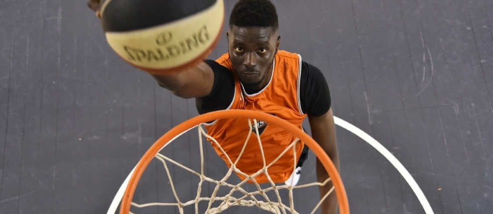 Basket: Youssoupha Fall prete a Strasbourg malgre la polemique