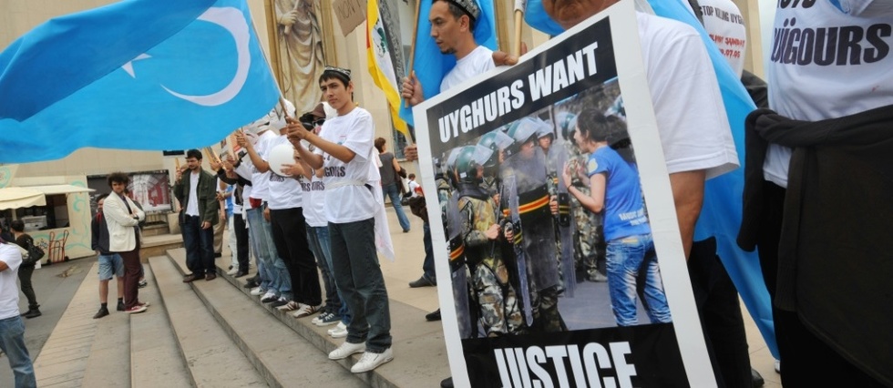 En France, des Ouighours sous la pression des autorites chinoises