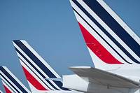 Air France: les pilotes du SNPL pr&ecirc;ts &agrave; &quot;15 jours de gr&egrave;ve&quot; si le futur patron ne n&eacute;gocie pas les salaires