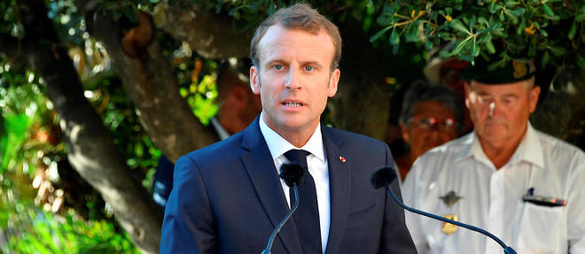 << Retenons la lecon de courage qu'ils nous ont donnee et cherissons comme eux cette liberte pour laquelle ils ont combattu jusqu'a la mort >>, a declare Emmanuel Macron.