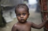Oubli&eacute;s, 129.000 Rohingyas rest&eacute;s en Birmanie d&eacute;p&eacute;rissent dans des camps