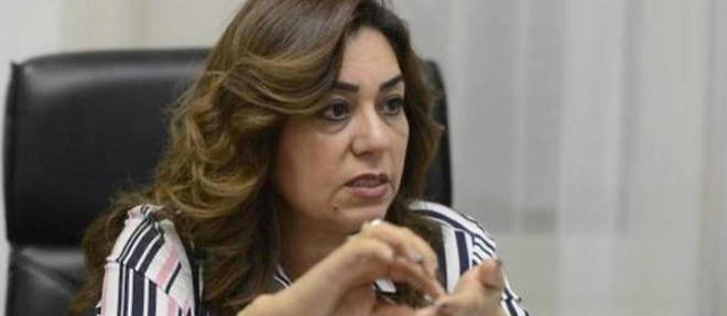 Elegante femme de 51 ans, la nouvelle gouverneure de Damiette a deja ete adjointe du gouverneur de Gizeh.