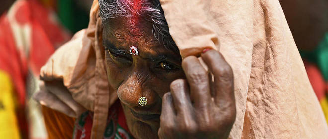 En Inde, le suicide touche particulierement les femmes mariees de moins de 35 ans.
