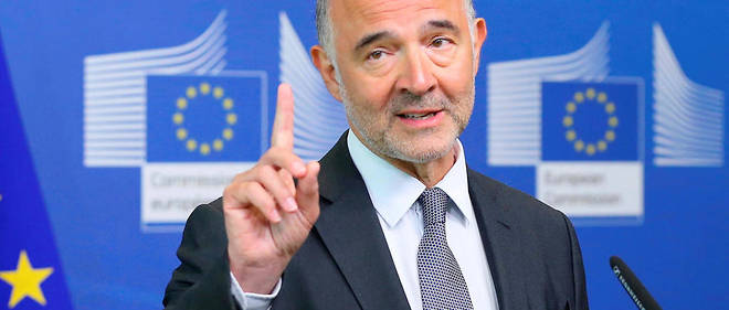 "Je ferai savoir ma decision fin septembre. Je dirai alors si je me presente comme spizenkandidat des sociaux-democrates aux europeennes", a declare mercredi Pierre Moscovici.