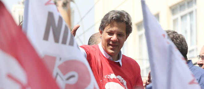 L'ancien maire de Sao Paulo Fernando Haddad a ete designe comme le candidat officiel du Parti des travailleurs.