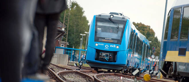 Selon Alstom, le train a hydrogene possede une autonomie de 1 000 kilometres comme son equivalent diesel. 