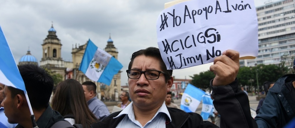 Guatemala/corruption/ONU : bras de fer entre le president et la Cour constitutionnelle