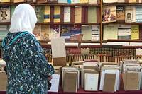 Au Maroc, libraires ambulants et livres pirat&eacute;s inqui&egrave;tent les &eacute;diteurs