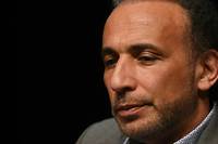 L'islamologue suisse Tariq Ramadan, d&eacute;tenu pour viols, de nouveau confront&eacute; &agrave; une accusatrice